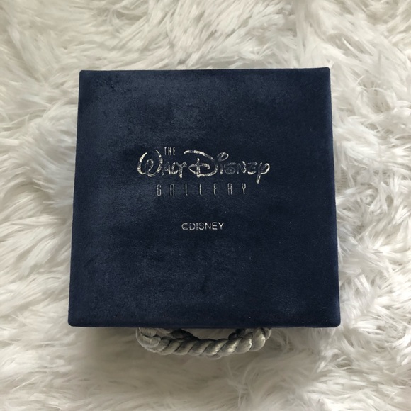 Swarovski  Disney Cinderella Slipper Pin/Brooch - Picture 3 of 9